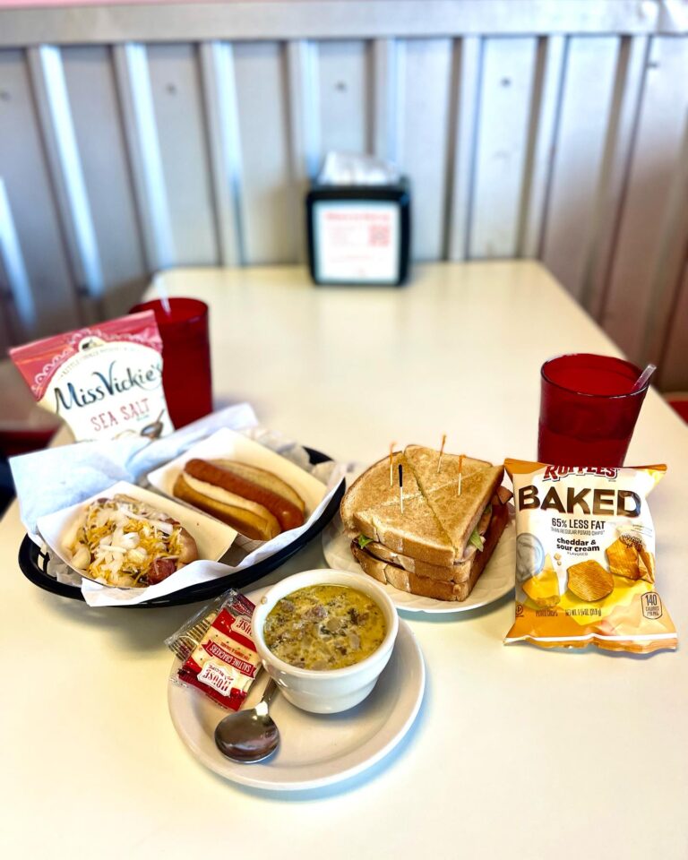 468838944 18250482106277566 2208445274155949744 n 768x960