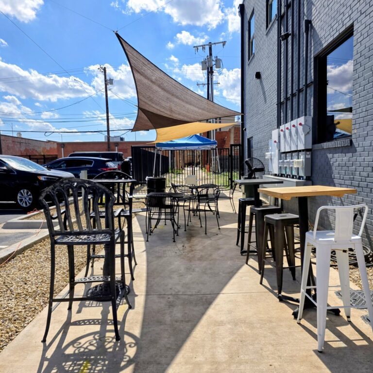 528256158 1179839334176529 7043750457660655481 n 768x768