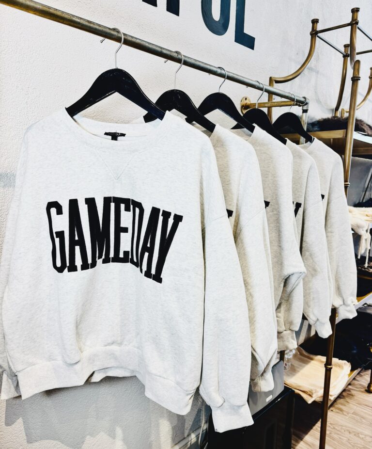 570035921 18538802605044658 6640633789408214340 n 768x926