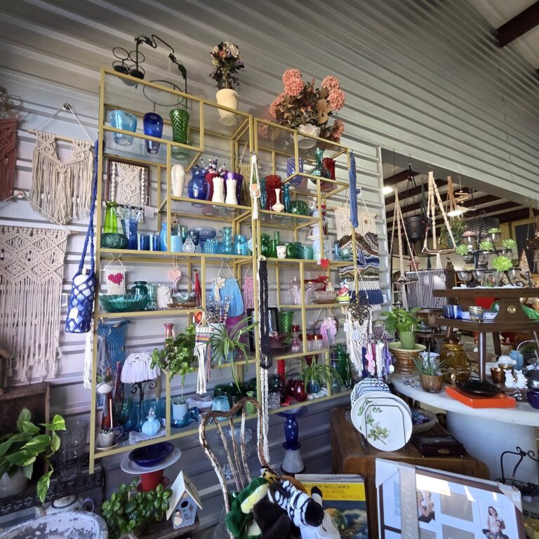 584325352 1269431711883957 1218796013600766206 n 768x768