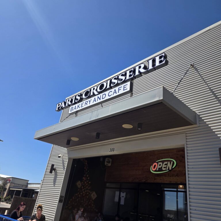 653055741 1372428628250931 8450662253083854725 n 768x768