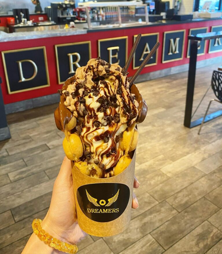 484897424 9409401409175453 2891794940807370411 n 768x877