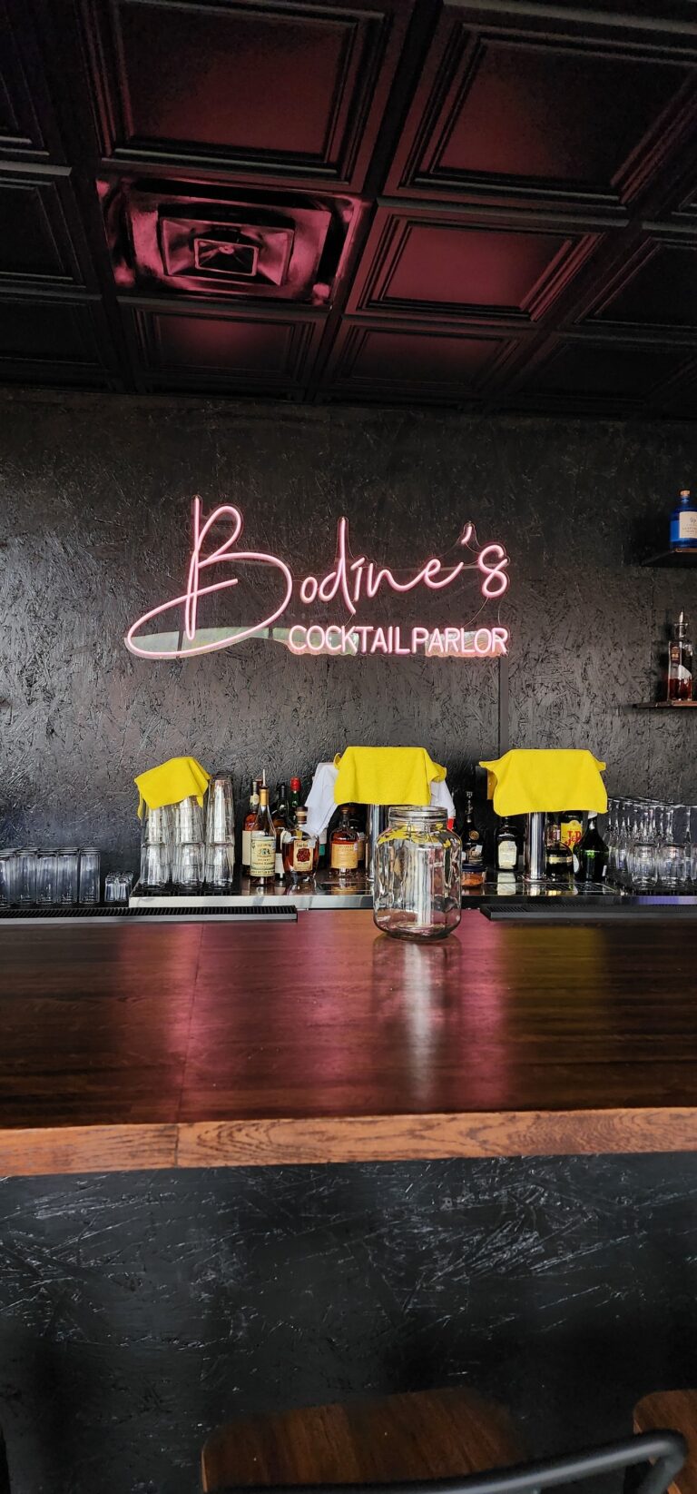 486453458 9446412362141024 923954893958520030 n 768x1645