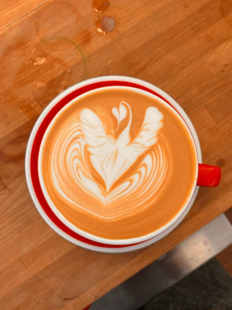 560446204 18297392602255774 4219974103333785827 n 768x1024