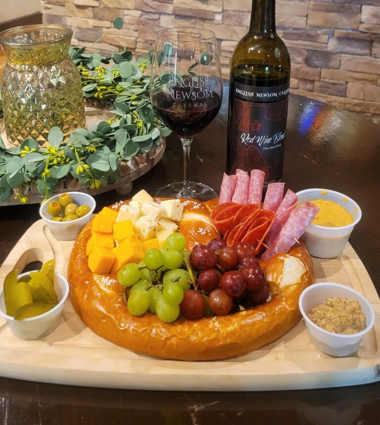 571995047 1430398362422998 3534338321048510101 n 768x858