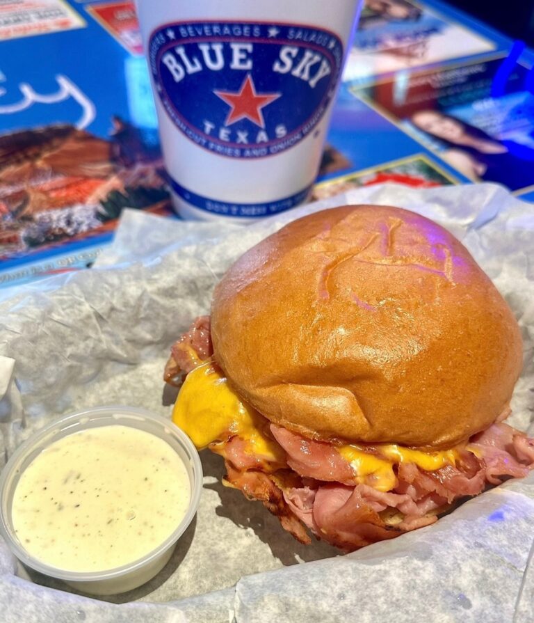 658093667 18647747695063758 6824219126542857681 n 1 768x895